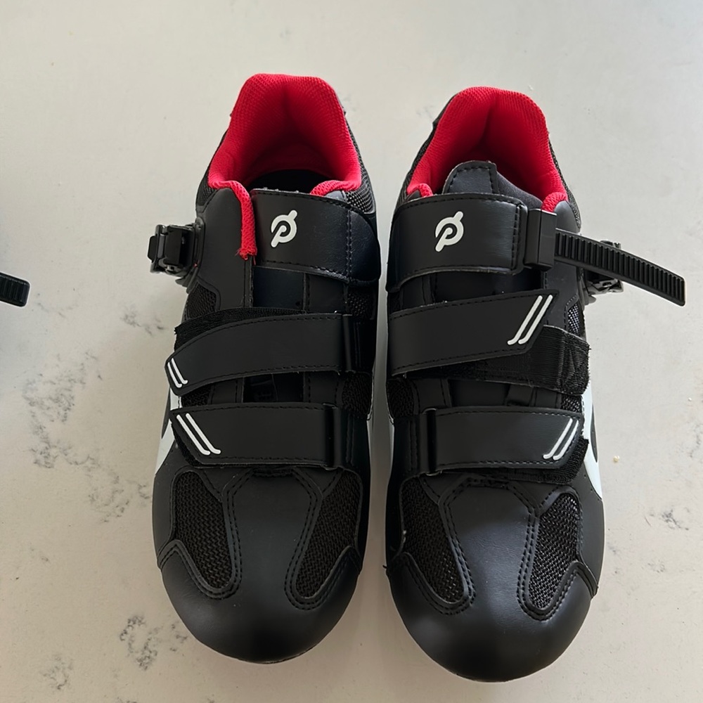 Brand new shoes. Size 46 (Men’s 12)